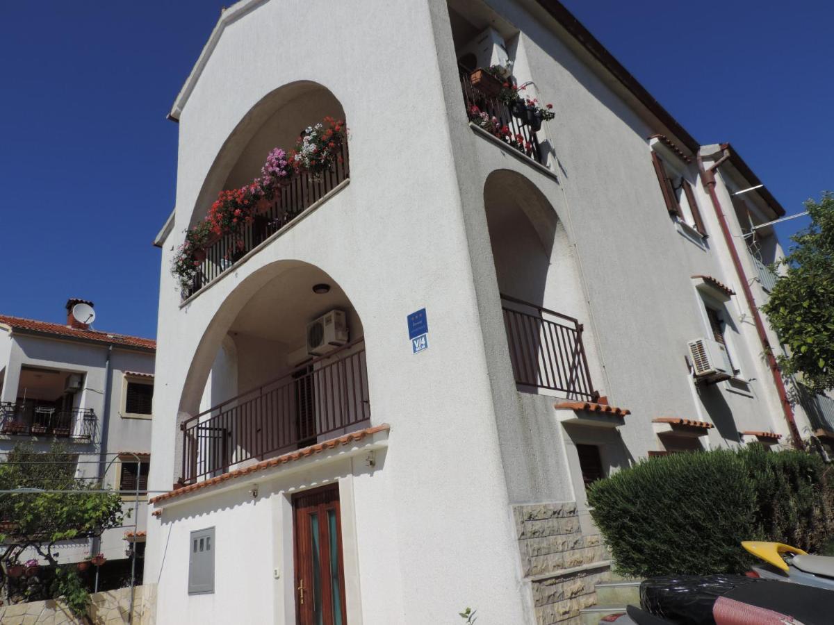 Apartmani Antica Cres Exterior photo