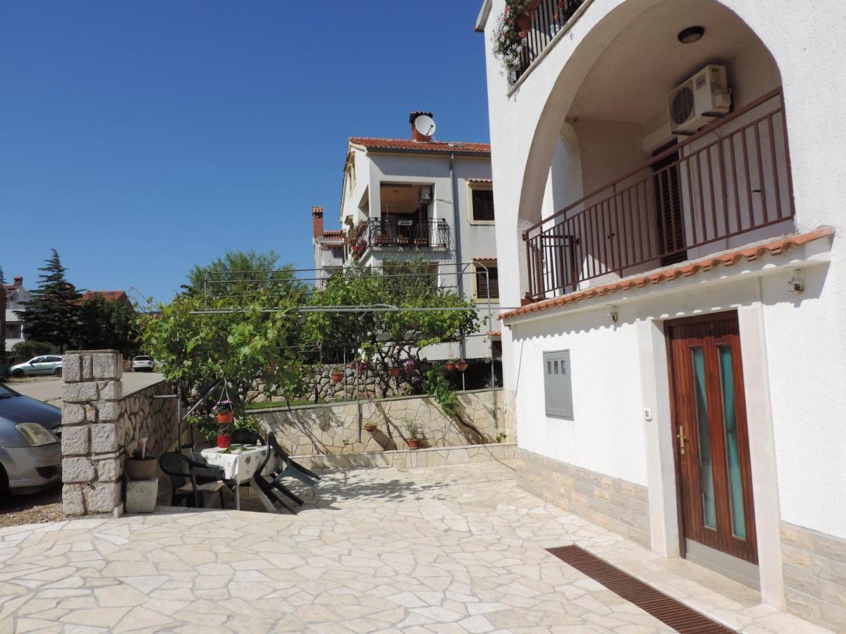 Apartmani Antica Cres Exterior photo