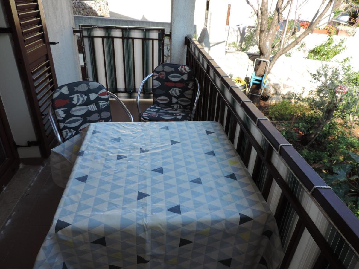 Apartmani Antica Cres Exterior photo